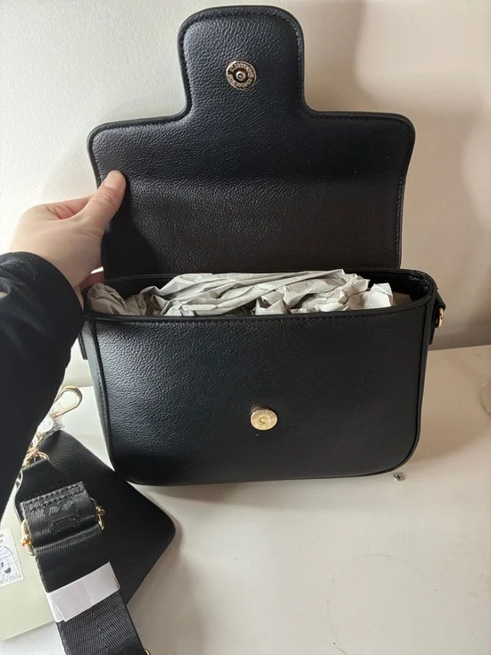 Valentino Orlandi Black Crossbody Bag with Matching Coin Pouch NWT - Picture 12 of 15